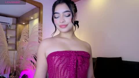Snapshot of charlotteg18 chatting on June 6, 2026, 3:33 am Charlote online show from June 6, 2026, 3:33 am