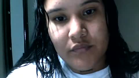 Snapshot of charlottequeen_21 chatting on June 20, 2026, 2:03 am charlottequeen_21 online show from June 20, 2026, 2:03 am