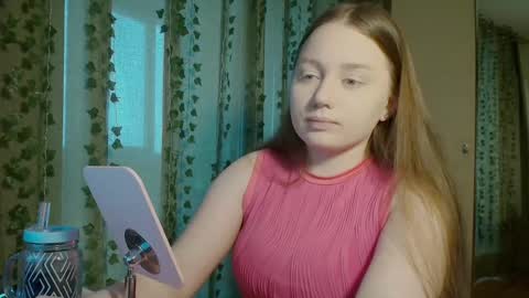 Kira online show from February 15, 2025, 12:11 pm