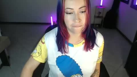 charlottezoe online show from April 5, 2026, 8:22 am