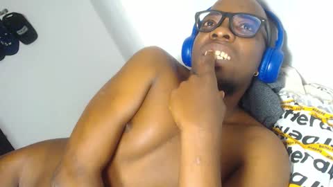 Snapshot of charly_vergonti_ chatting on September 18, 2025, 4:58 am charly_vergonti_ online show from September 18, 2025, 4:58 am