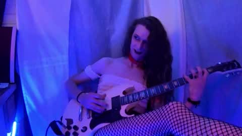 Snapshot of charlydestroyer chatting on November 3, 2025, 4:19 pm charly dest online show from November 3, 2025, 4:19 pm