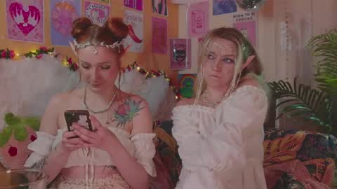 Lissa online show from April 28, 2026, 8:36 pm