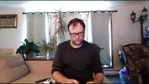 charmingatom online show from November 15, 2025, 3:52 pm