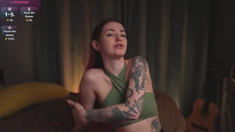 Snapshot of charmings_054 chatting on February 7, 2026, 4:22 pm Belle and Miley online show from February 7, 2026, 4:22 pm