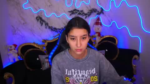 Snapshot of charmmocco chatting on January 22, 2025, 6:42 am SweetMoco online show from January 22, 2025, 6:42 am