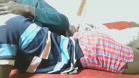 charmzboy online show from November 2, 2025, 6:38 am