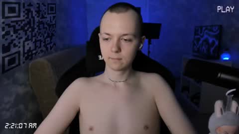 lynxy online show from December 14, 2025, 11:20 pm