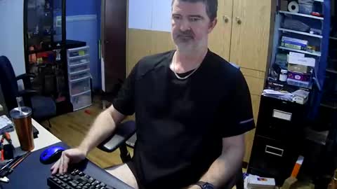 wanaBeYourToy online show from October 6, 2025, 6:49 pm