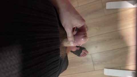 Snapshot of chatoday chatting on November 15, 2025, 3:48 am Bighead Uncut online show from November 15, 2025, 3:48 am