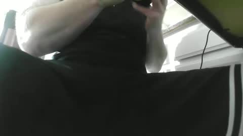 Snapshot of chauncy48 chatting on December 7, 2024, 10:28 pm Chauncy48 online show from December 7, 2024, 10:28 pm