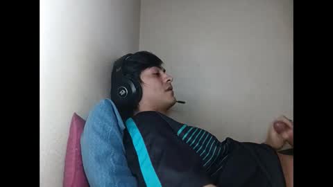 Snapshot of chaynochayno chatting on April 11, 2026, 5:01 am OnlyChayno online show from April 11, 2026, 5:01 am