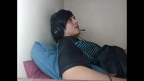 Snapshot of chaynochayno chatting on April 11, 2026, 8:51 am OnlyChayno online show from April 11, 2026, 8:51 am