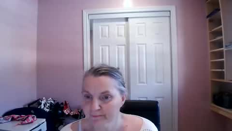 Snapshot of chealsiek chatting on March 4, 2026, 8:04 pm chealsiek online show from March 4, 2026, 8:04 pm