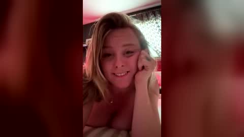 Snapshot of chearbear chatting on July 15, 2026, 8:03 pm Chairbear and danny banany online show from July 15, 2026, 8:03 pm