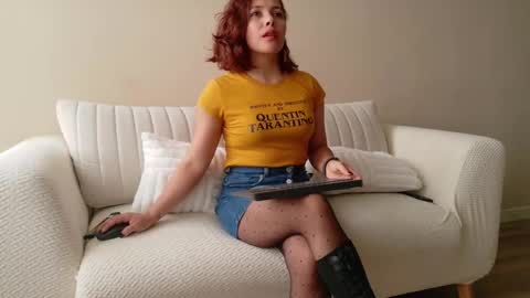 Snapshot of cheek_chic12 chatting on March 3, 2026, 8:26 pm Regina Phalange online show from March 3, 2026, 8:26 pm