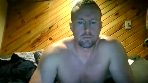 cheeks_24 online show from December 4, 2025, 9:01 pm