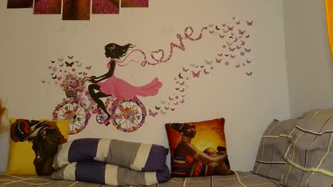 Snapshot of cheeky_angels chatting on January 12, 2026, 5:56 am Cheeky online show from January 12, 2026, 5:56 am