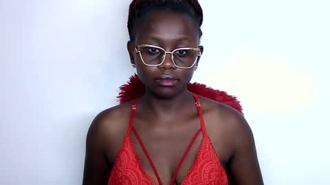 Snapshot of cheeky_charms chatting on September 24, 2025, 2:09 pm cheeky_charms online show from September 24, 2025, 2:09 pm