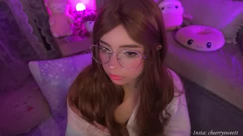 Baby Cherry online show from February 5, 2026, 4:17 am