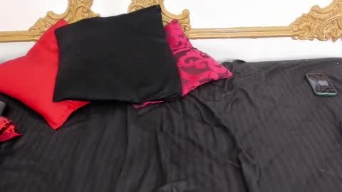 Snapshot of cheeto_333 chatting on January 31, 2025, 7:50 am Cheeto online show from January 31, 2025, 7:50 am