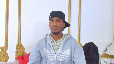 Snapshot of cheeto_333 chatting on February 18, 2025, 11:00 am Cheeto online show from February 18, 2025, 11:00 am