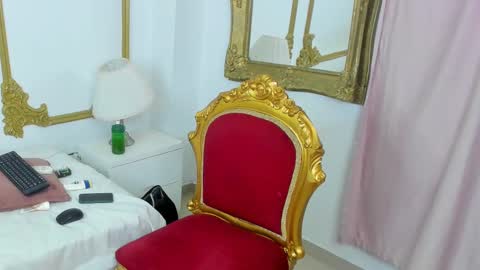 Snapshot of cheeto_333 chatting on February 24, 2025, 7:55 am Cheeto online show from February 24, 2025, 7:55 am