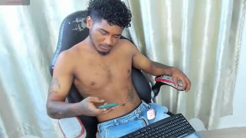 Snapshot of cheeto_333 chatting on March 4, 2025, 4:06 am Cheeto online show from March 4, 2025, 4:06 am