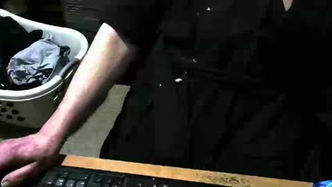 Snapshot of chefy999 chatting on February 17, 2025, 4:48 pm chefy online show from February 17, 2025, 4:48 pm