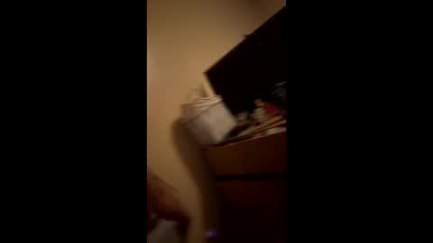 Snapshot of chellybear101 chatting on January 15, 2025, 6:12 am chellybear101 online show from January 15, 2025, 6:12 am