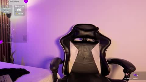 chelsea_dalea online show from February 25, 2026, 9:57 pm