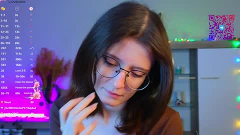 Mona online show from January 12, 2025, 6:05 pm