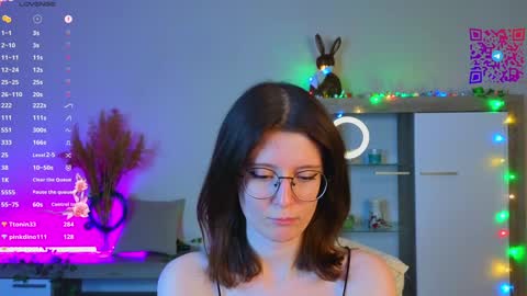 Mona online show from January 16, 2025, 9:19 pm