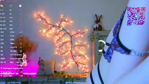 Mona online show from February 18, 2025, 9:31 pm