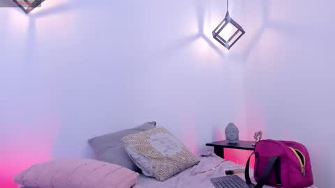 Chelsea  online show from December 22, 2025, 5:54 pm