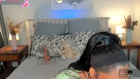 Chelseaquinn online show from December 1, 2025, 7:13 am