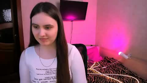 Snapshot of chelsyluxex chatting on June 1, 2026, 12:18 pm Chelsy Luxe online show from June 1, 2026, 12:18 pm