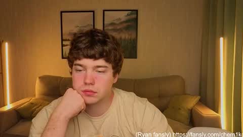 LUCASRYANPVT IS OPEN online show from November 14, 2025, 5:06 am