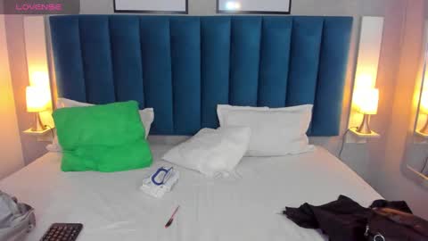   online show from December 16, 2024, 7:43 pm