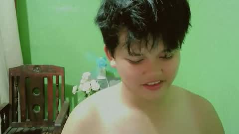 Snapshot of chennybbgirl chatting on April 17, 2026, 4:10 pm chenny online show from April 17, 2026, 4:10 pm
