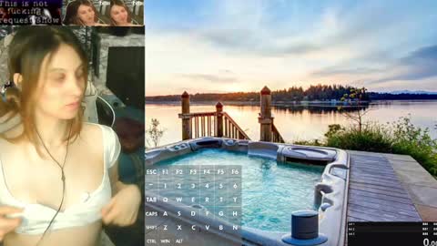 cheontele online show from November 10, 2025, 4:22 am