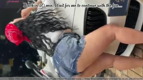 C H E R R Y  online show from October 28, 2025, 10:19 am