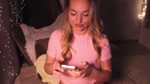 CherryBomb online show from January 15, 2026, 2:21 pm