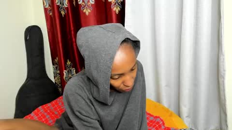Snapshot of cherry_falls chatting on May 27, 2026, 8:50 pm cherry_falls online show from May 27, 2026, 8:50 pm
