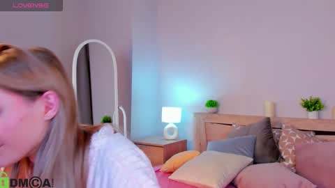 cherry_pr1ce online show from January 10, 2026, 12:12 am