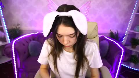 Snapshot of cherry_wipe chatting on February 10, 2025, 2:05 pm Cherry Wipe online show from February 10, 2025, 2:05 pm