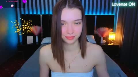 Snapshot of cherry_wipe chatting on May 14, 2026, 12:56 pm Cherry Wipe online show from May 14, 2026, 12:56 pm