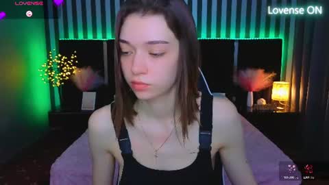 Snapshot of cherry_wipe chatting on June 9, 2026, 6:03 am Cherry Wipe online show from June 9, 2026, 6:03 am
