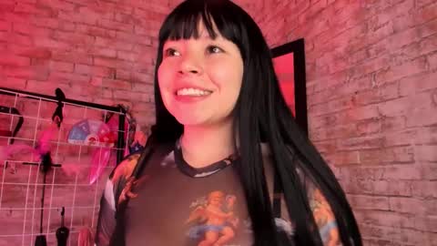     online show from October 27, 2025, 12:09 pm