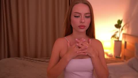 Alisha online show from September 14, 2025, 8:19 pm